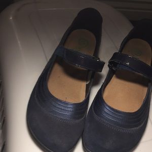 Naot waking shoes suede navy